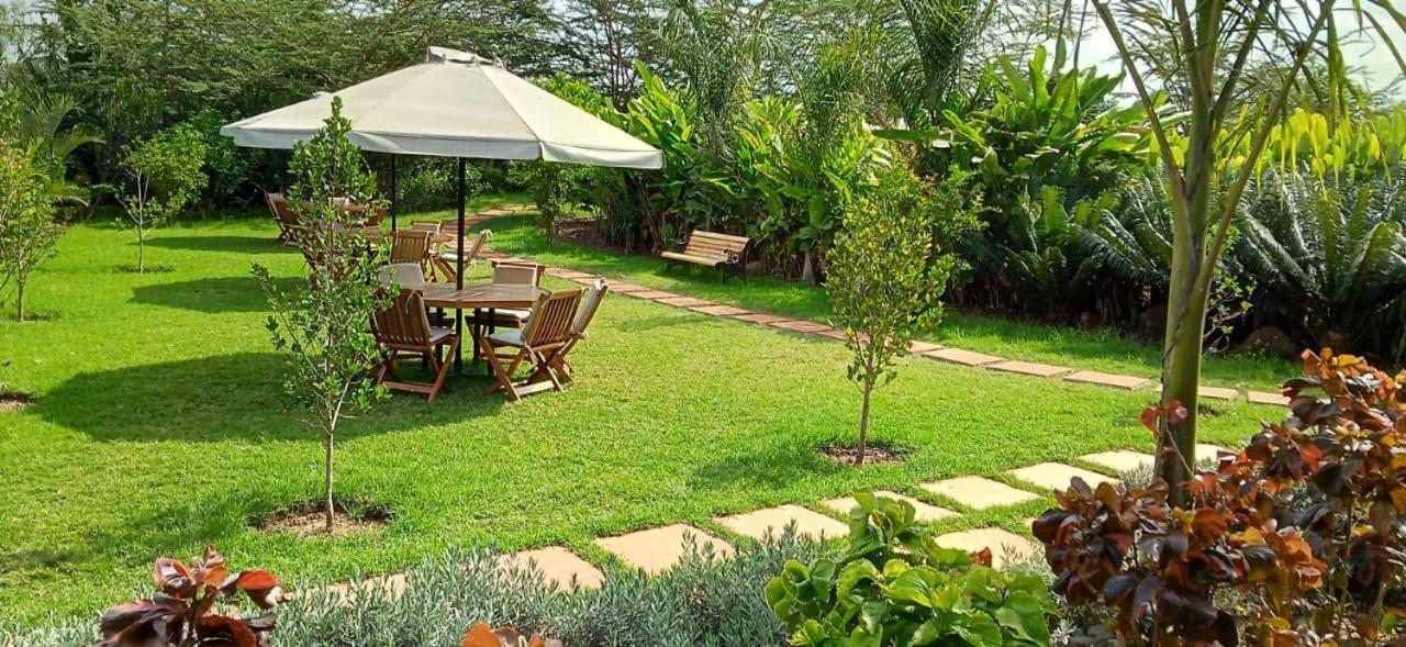 The Last Village Lodge Athi River Eksteriør billede