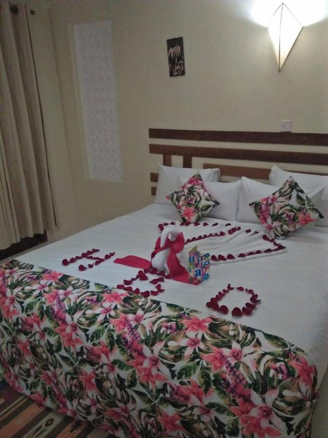 The Last Village Lodge Athi River Eksteriør billede