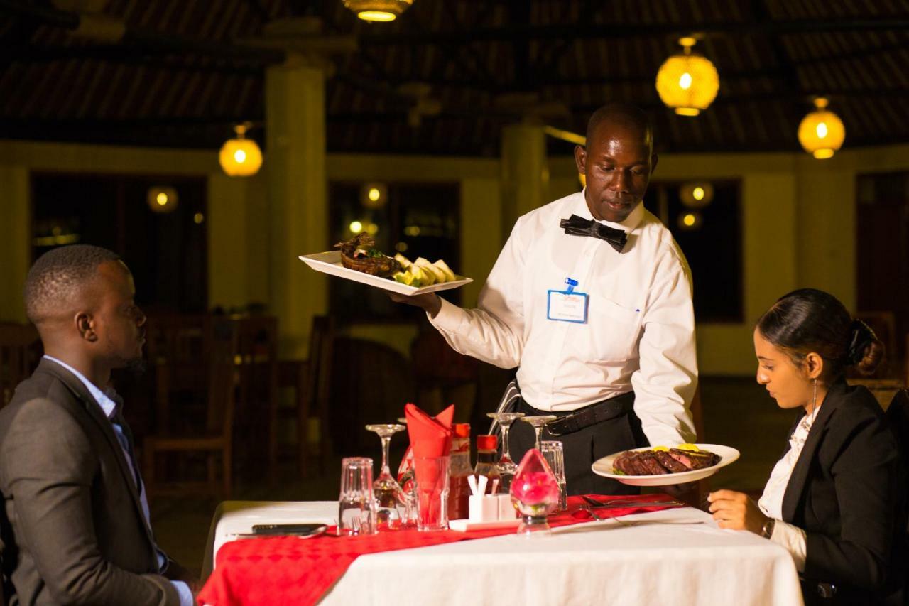 The Last Village Lodge Athi River Eksteriør billede